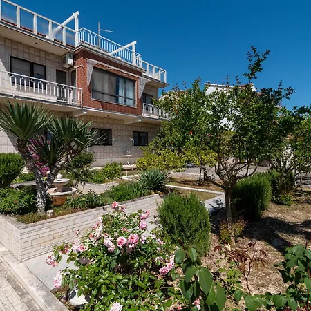 Kitica By Interhome 3* تروغير